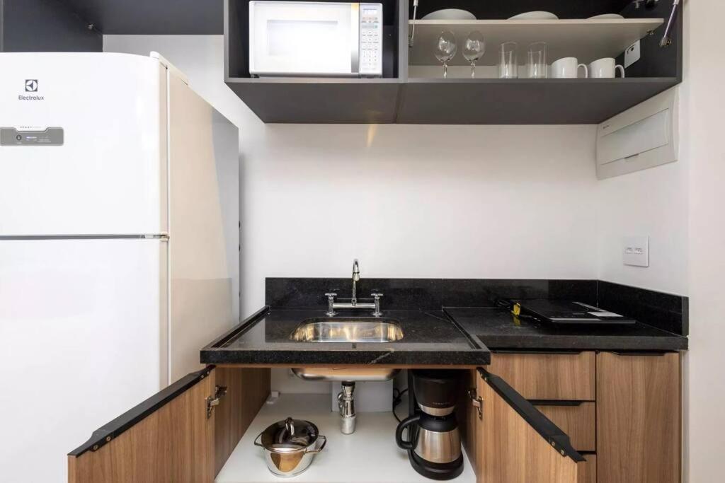Metro Brooklin 902 Apartamento *